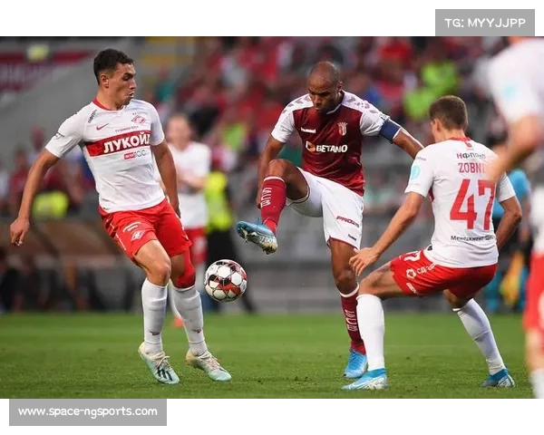 罗马12轮失5球防守稳固，亿元引援投资初显成效