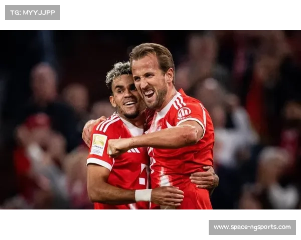 迪亚斯帽子戏法闪耀安联,拜仁新援展现价值 迪亚斯帽子戏法闪耀安联,拜仁新援展现价值